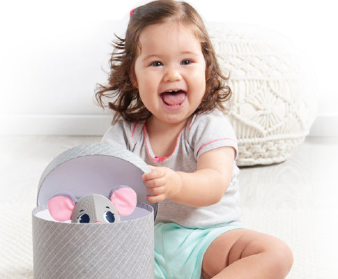 Guía de regalos por edad para mamás y bebés